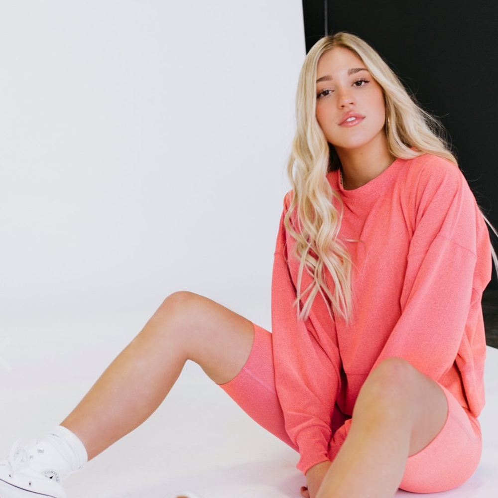 Fivedancewear Airbrush Oversize Pullover Baby Pink